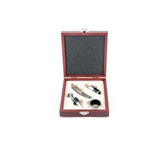 Set 4 accesorii vin DELUXE, cutie lemn